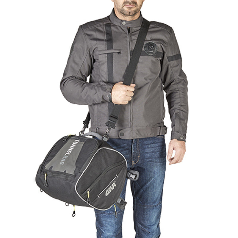GIVI - EA122 Easy-T Seat / Tunnel Bag (23lt)