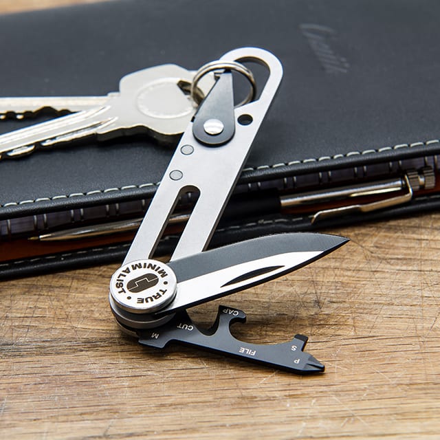 TRUE UTILITY - Minimalist Pocket-Tool