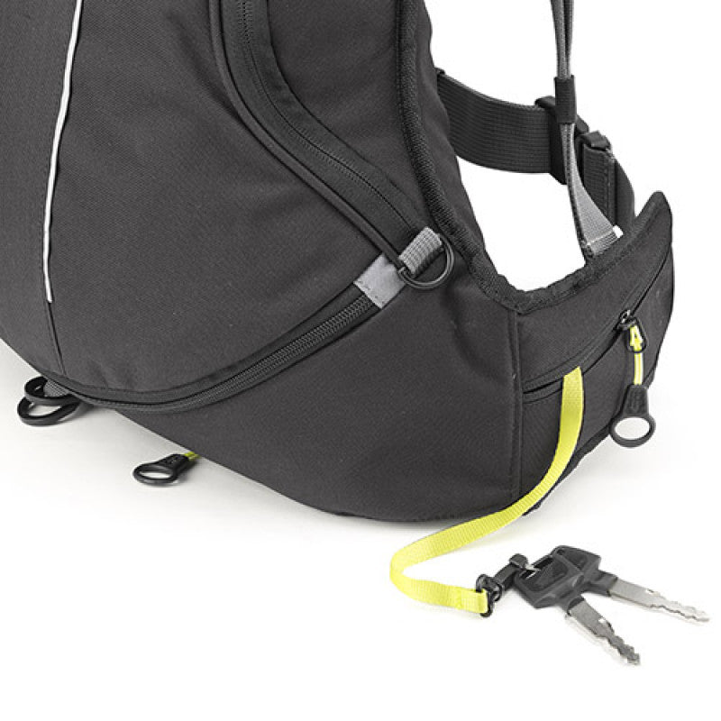 GIVI - EA104 Easy-T Expandable Backpack (22lt)